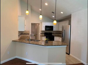 2335 Sunset Trail in Sugar Land, TX - Building Photo - Building Photo