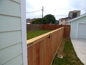 3529 Topeka St in Corpus Christi, TX - Building Photo - Building Photo