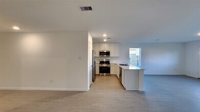 16214 Rustic Prairie Dr in Hockley, TX - Building Photo - Building Photo