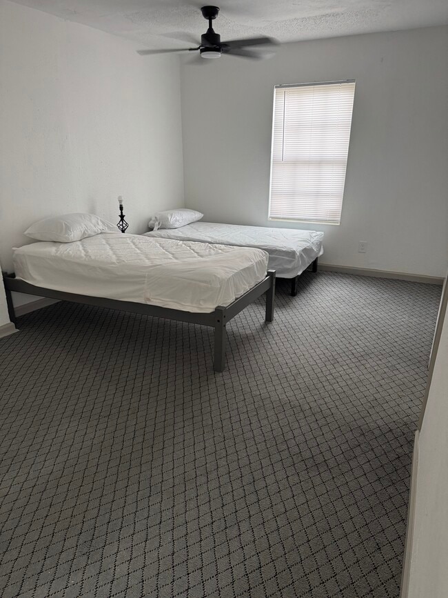 4322 Madden Ln in Houston, TX - Building Photo - Building Photo