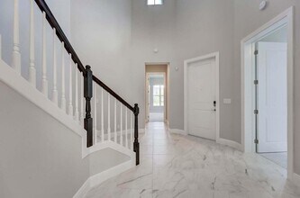 9296 Crestview Cir in Palm Beach Gardens, FL - Building Photo - Building Photo
