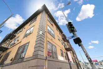 Westland @ 8th Street in Los Angeles, CA - Building Photo - Building Photo