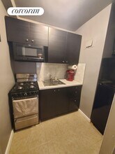 209 E 56th St in New York, NY - Foto de edificio - Building Photo