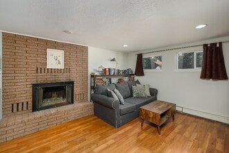 1608 Alder Ct in Bozeman, MT - Building Photo - Building Photo