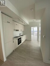 1 Quarrington Lane in North York, ON - Building Photo - Building Photo