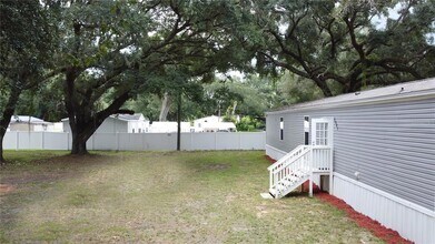 2901 Florida Ave in Kissimmee, FL - Building Photo - Building Photo