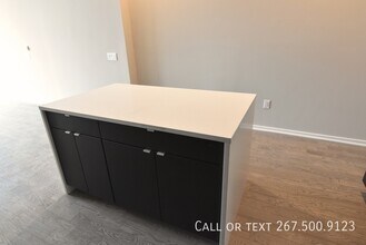 958 Shackamaxon St in Philadelphia, PA - Building Photo - Building Photo