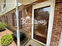 650 Cedarbrook Ct photo'