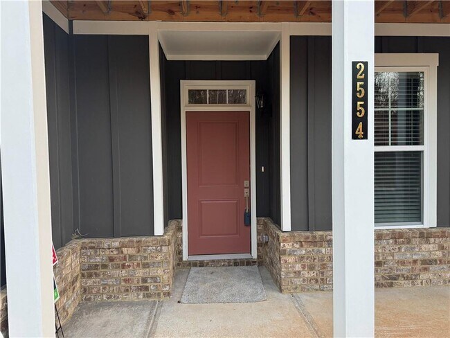 2554 Harbor Rdg Pass in Gainesville, GA - Building Photo - Building Photo