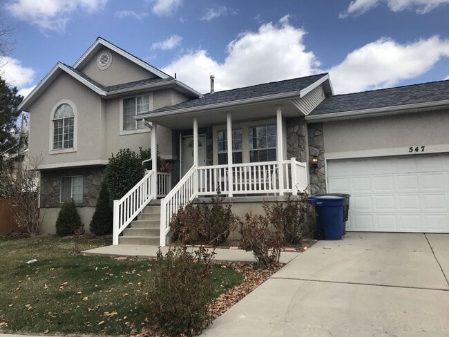 547 Jake Garn Blvd