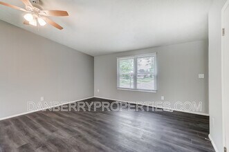 3539 Turret Green Dr in Toledo, OH - Building Photo - Building Photo