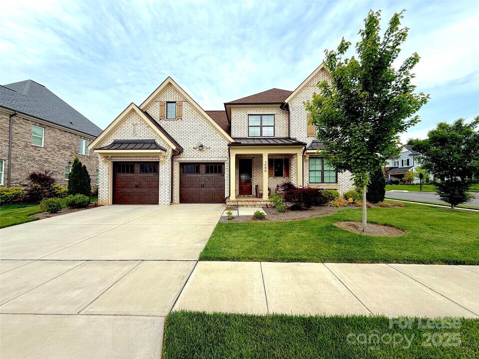 3066 Belden Dr in Fort Mill, SC - Building Photo