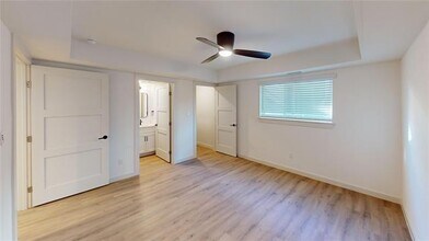 715 N Lancaster Ave in Dallas, TX - Building Photo - Building Photo
