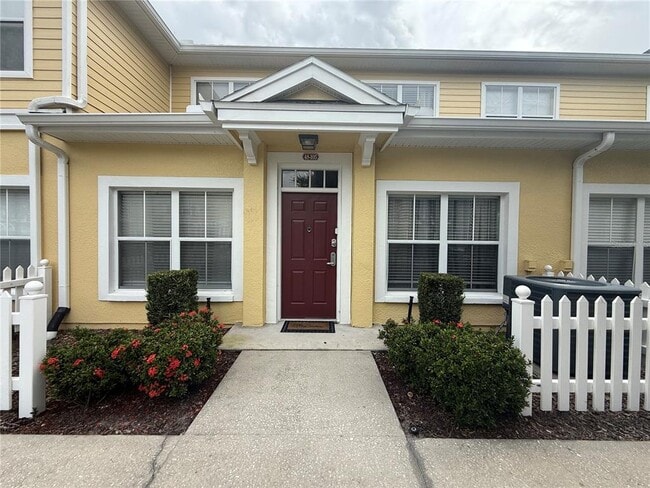 property at 4000 Santa Maria Dr