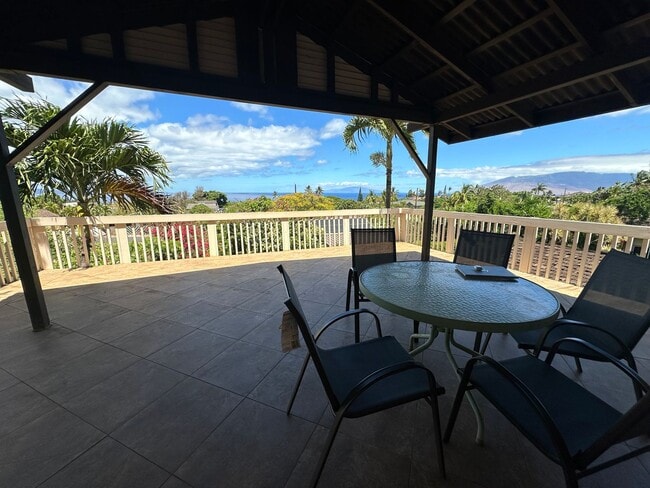 3305 Kehala Dr in Kihei, HI - Building Photo - Building Photo