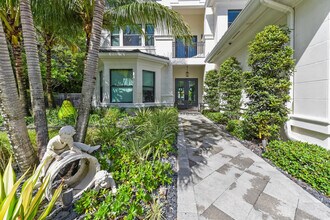 9807 Rennes Ln in Delray Beach, FL - Building Photo - Building Photo