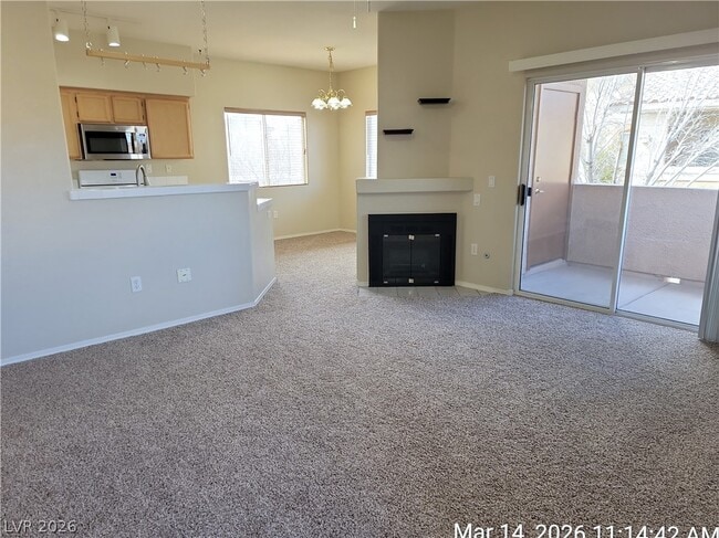 1050 E Cactus Ave in Las Vegas, NV - Building Photo - Building Photo