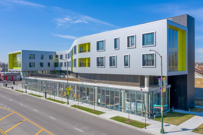 Northtown Branch Library and Apartments in Chicago, IL - Building Photo - Building Photo