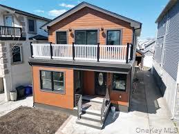 property at 233 E Fulton St