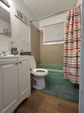 1504 Ivy Hts in Greensboro, NC - Building Photo - Building Photo