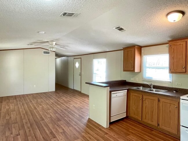 158 Scissortail Ln in Ardmore, OK - Building Photo - Building Photo