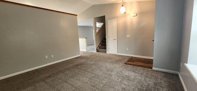 2508 Jacobs Creek Run in Fort Wayne, IN - Building Photo - Building Photo