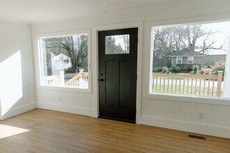 114 Baker St in Spring Arbor, MI - Building Photo - Building Photo