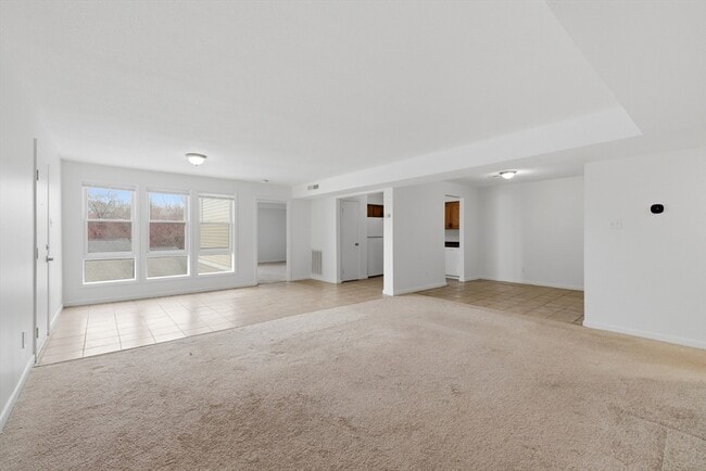 26 Beacon St in Burlington, MA - Building Photo - Building Photo