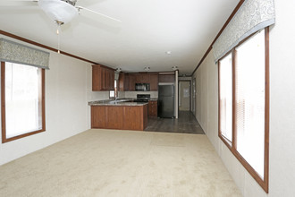 Hillside Estates in Greensburg, PA - Building Photo - Interior Photo