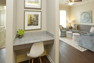 Ridge at Hamilton Crossing in Maryville, TN - Building Photo - Interior Photo
