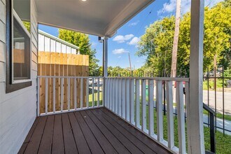 3440 Bremond St in Houston, TX - Building Photo - Building Photo