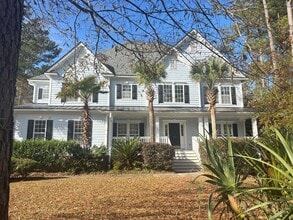 1822 S James Gregarie Rd in Mount Pleasant, SC - Building Photo - Building Photo