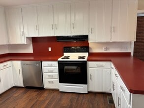 1501 Brookdale Dr in Asheboro, NC - Building Photo - Building Photo