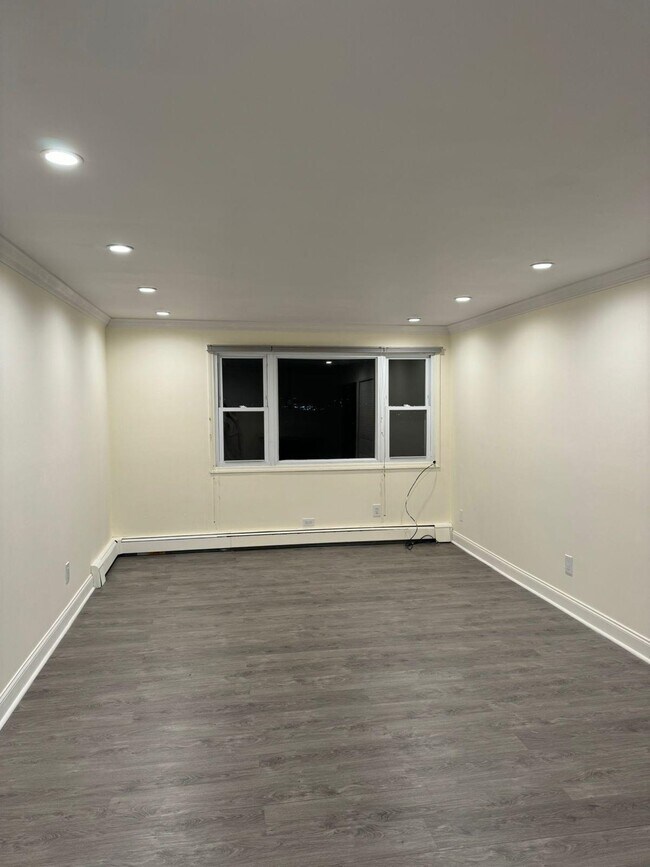 1901 John F. Kennedy Blvd in North Bergen, NJ - Building Photo - Building Photo