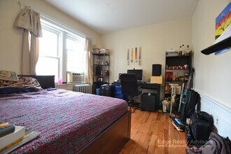 18 Melvin Ave, Unit 3 in Boston, MA - Foto de edificio - Building Photo