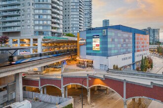Azure 1 in New Westminster, BC - Building Photo - Building Photo