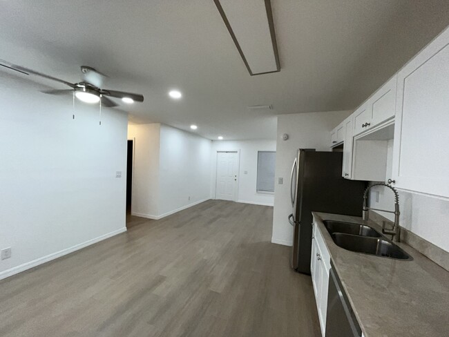 2114 Garfield St, Unit 2114 in Hollywood, FL - Building Photo - Building Photo