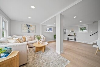 58 Breezy Hill Terrace in Nahant, MA - Building Photo - Building Photo