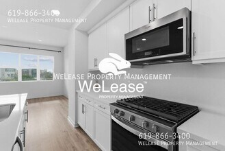 2088 Bravo Loop in Chula Vista, CA - Building Photo - Building Photo