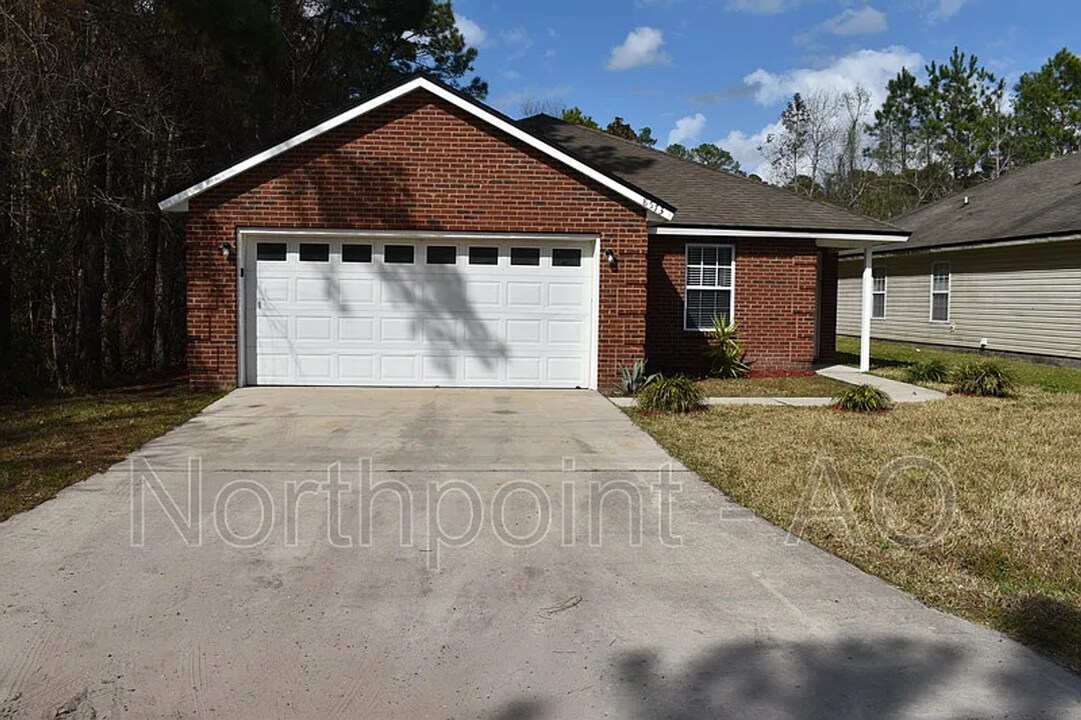 8573 Cheryl Ann Ln in Jacksonville, FL - Building Photo