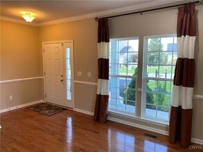 107 Shaker Heights in Camillus, NY - Building Photo - Building Photo