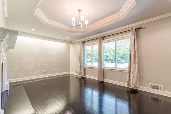 1574 Old Spring House Ln in Dunwoody, GA - Building Photo - Building Photo