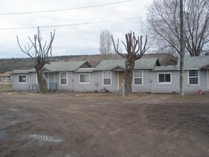 Calico Village in Prineville, OR - Building Photo - Building Photo