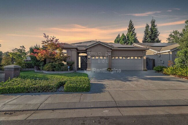 property at 3006 Joshua Tree Cir