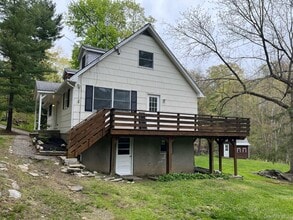 140 Bullet Hole Rd in Patterson, NY - Building Photo - Building Photo