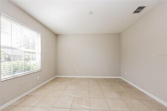 3814 Kearsney Abbey Cir in Dover, FL - Building Photo - Building Photo