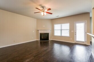 702 Flag St in Canton, GA - Building Photo - Building Photo