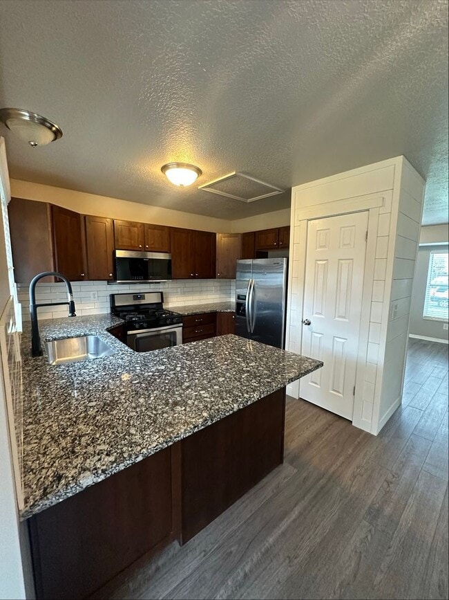 1135 E 750 S in Layton, UT - Building Photo - Building Photo