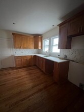 3 Grenville Rd, Unit 1 in Watertown, MA - Building Photo - Building Photo