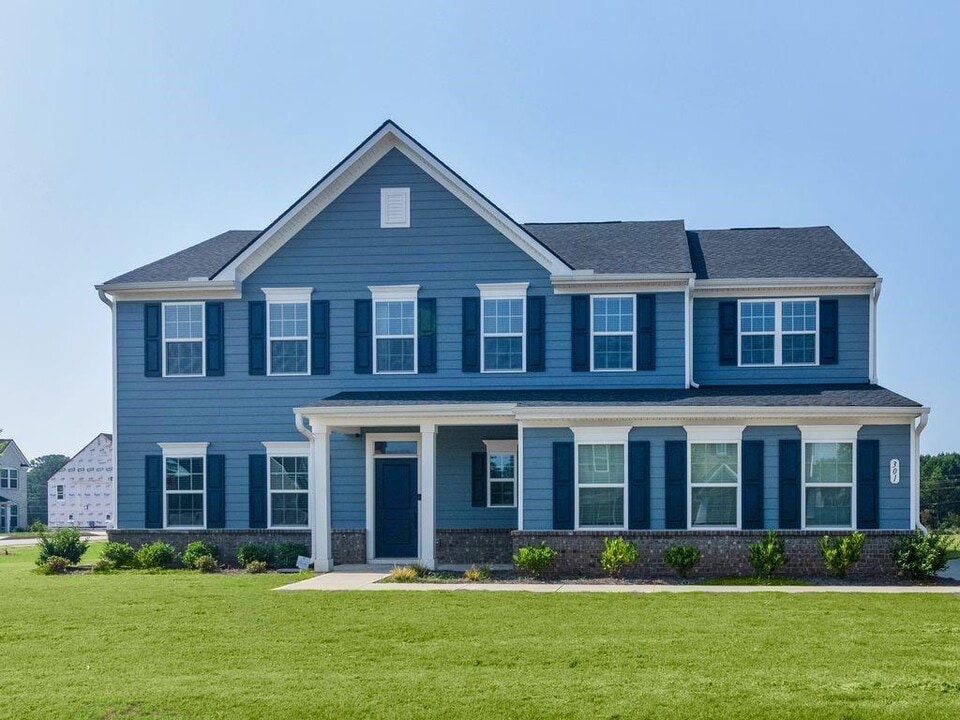 301 Meuse Ln in Locust Grove, GA - Building Photo